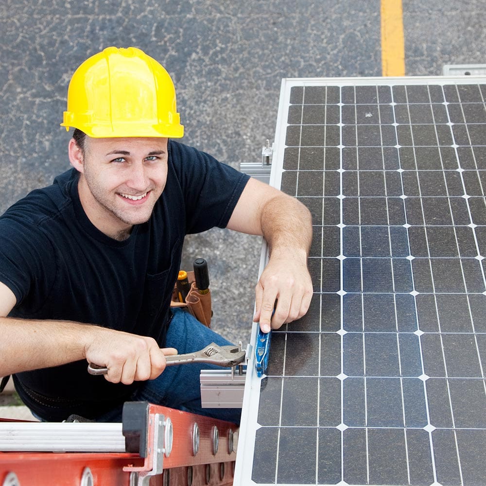 Solar-Energy-NJ-Worker-Smaller Solar-Energy-NJ